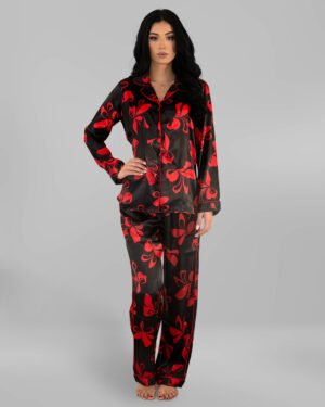 Комплект Дълга Сатенена Пижама – Черна с Червени Панделки – „Pretty“